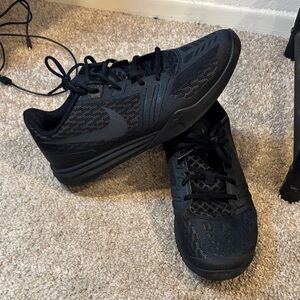 Nike Kobe KB Mentality size 9.5